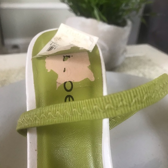 BEBE leather open toe sandal - Picture 13 of 17